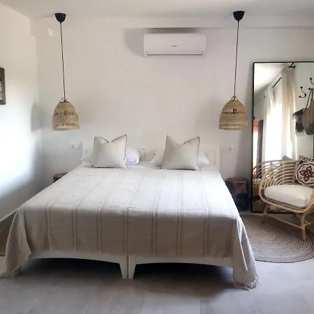 Sunset Hill * Sutivan